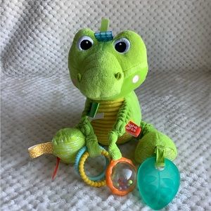 Bright Starts Bunch O Fun Alligator Sensory Toy | Crinkle Rattle Teether 🐊